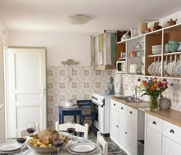 Heritage House Malonas Malona Village